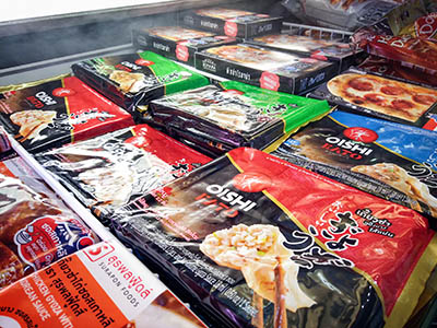 Wholesale Frozen Asian Foods in Club Grocery Store